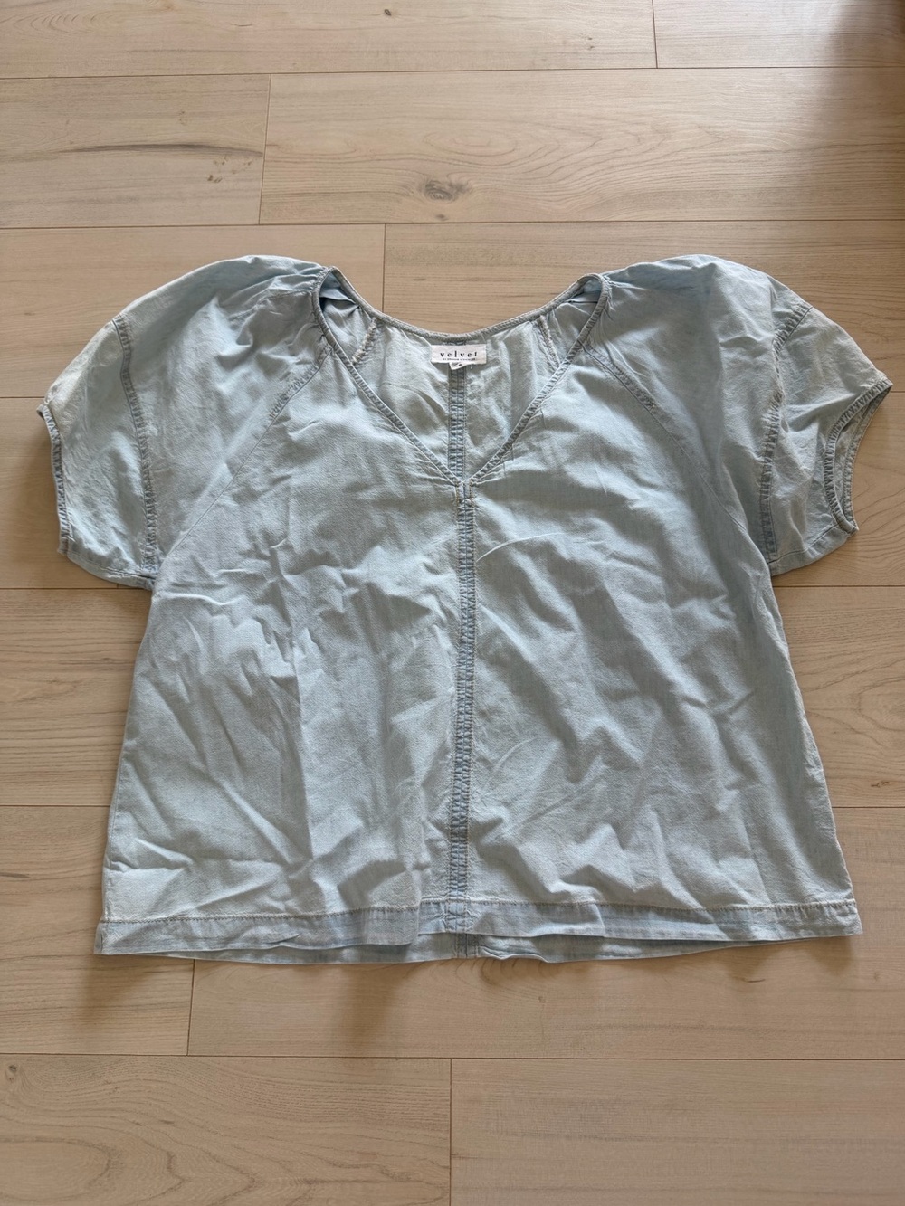Velvet by Graham & Spencer Pale Blue V-Neck Short Sleeve Top